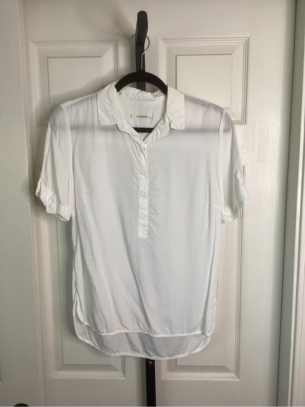 White Short-Sleeve Popover Blouse, size Medium
